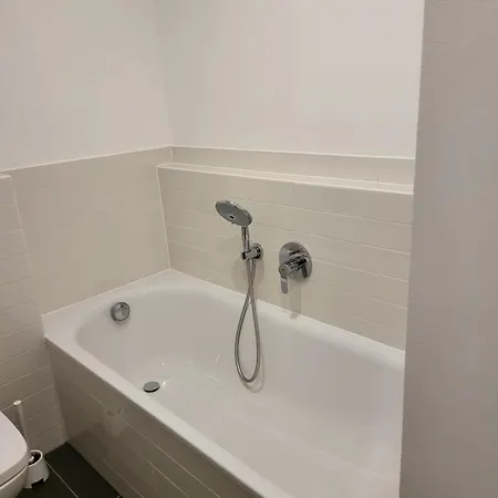 Trendige Stadtwohnung, Historisches Haus Mit Terrasse Und Garten 公寓 马格德堡